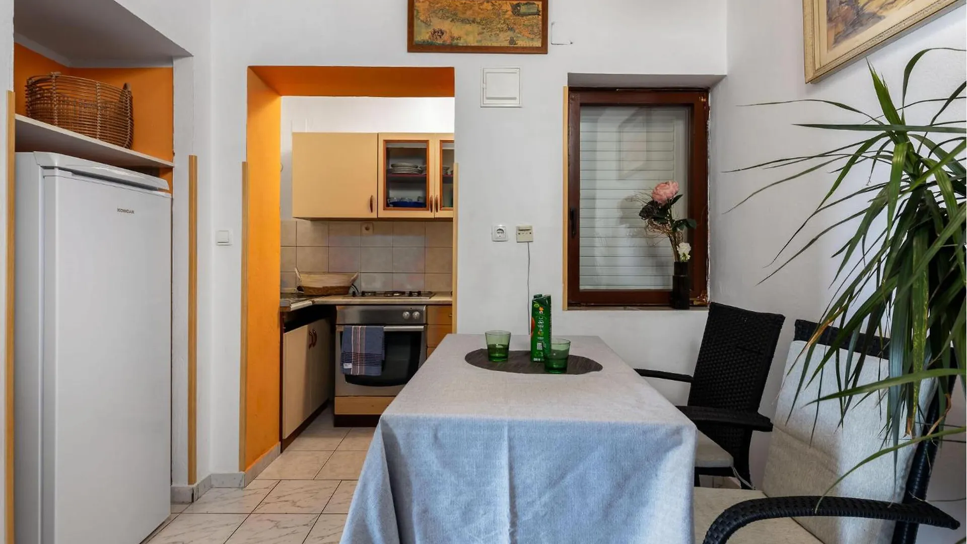 Nice Home In Jadranovo With Kitchen 0*,  크로아티아